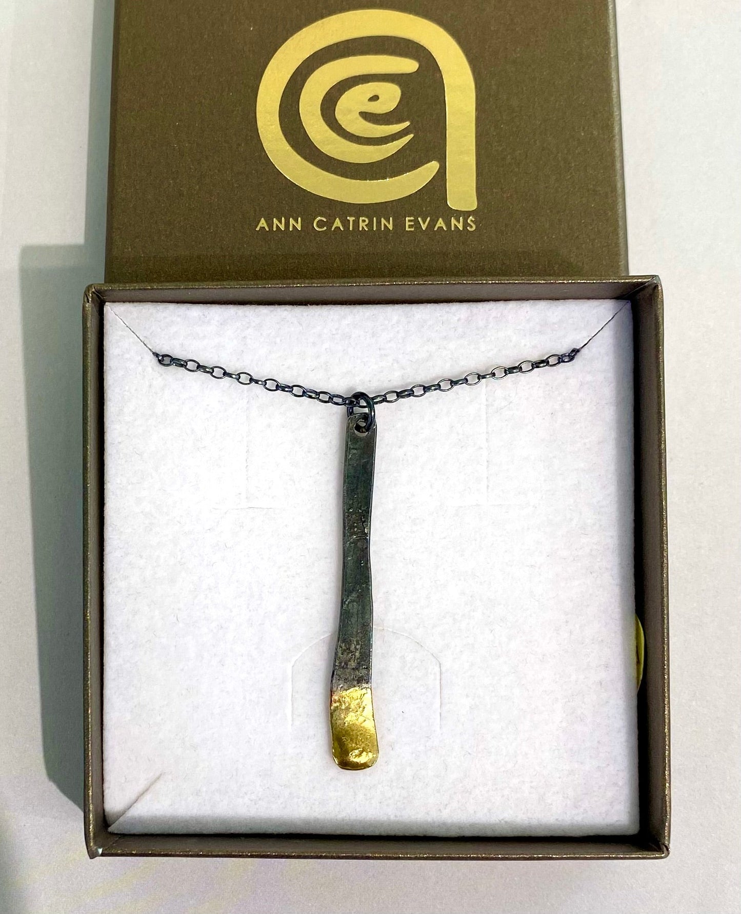 Amrwd Necklace