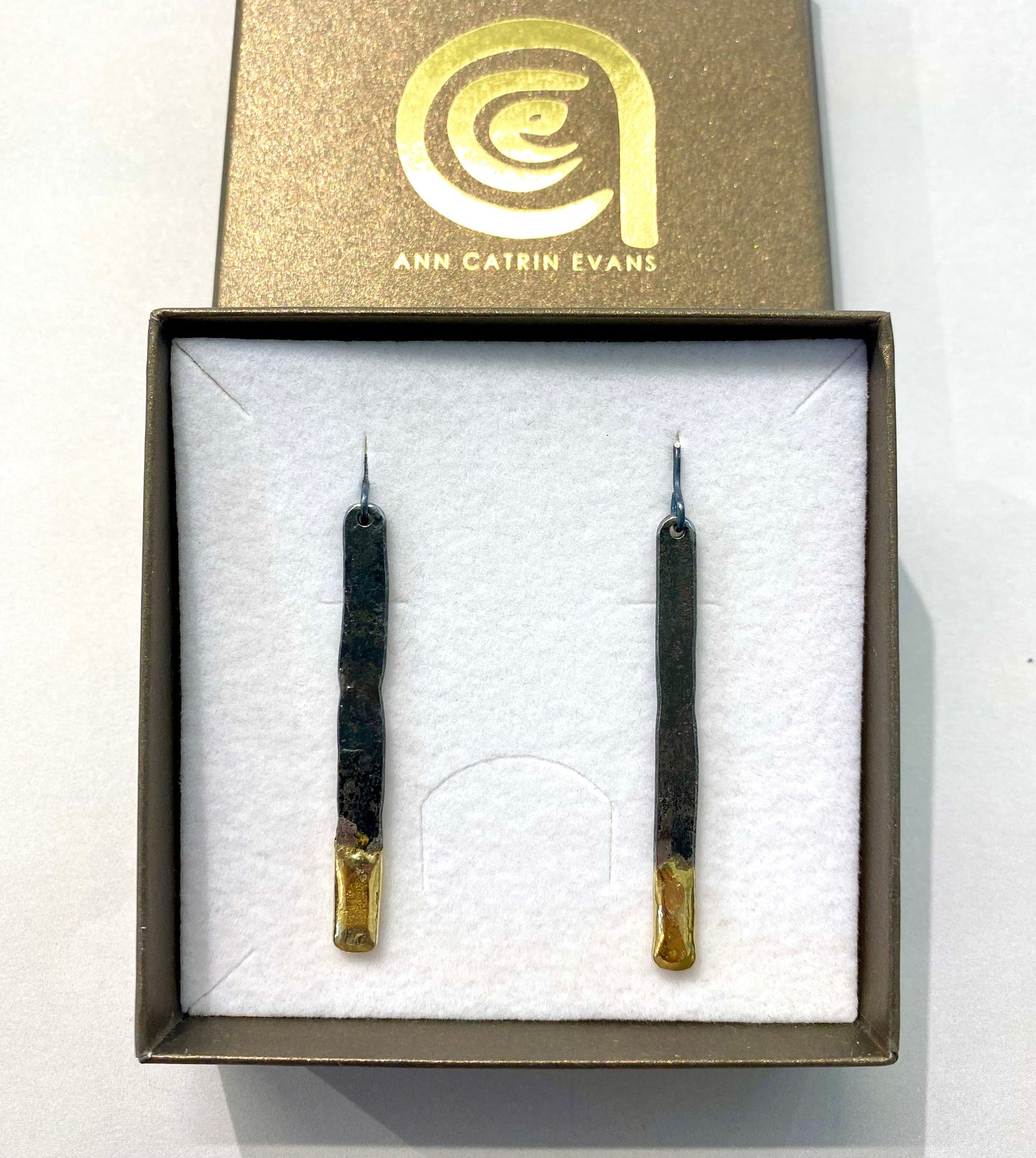 Amrwd Earrings