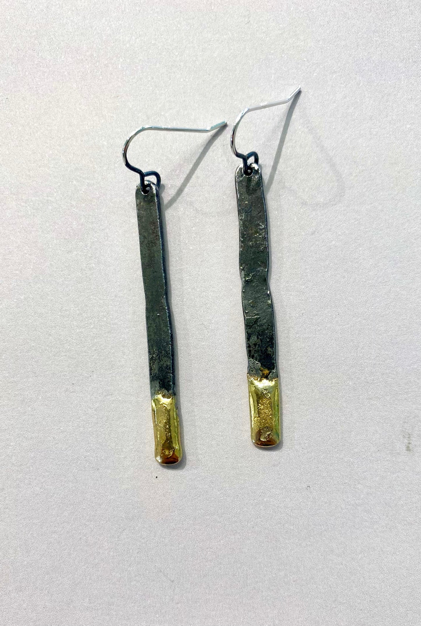 Amrwd Earrings