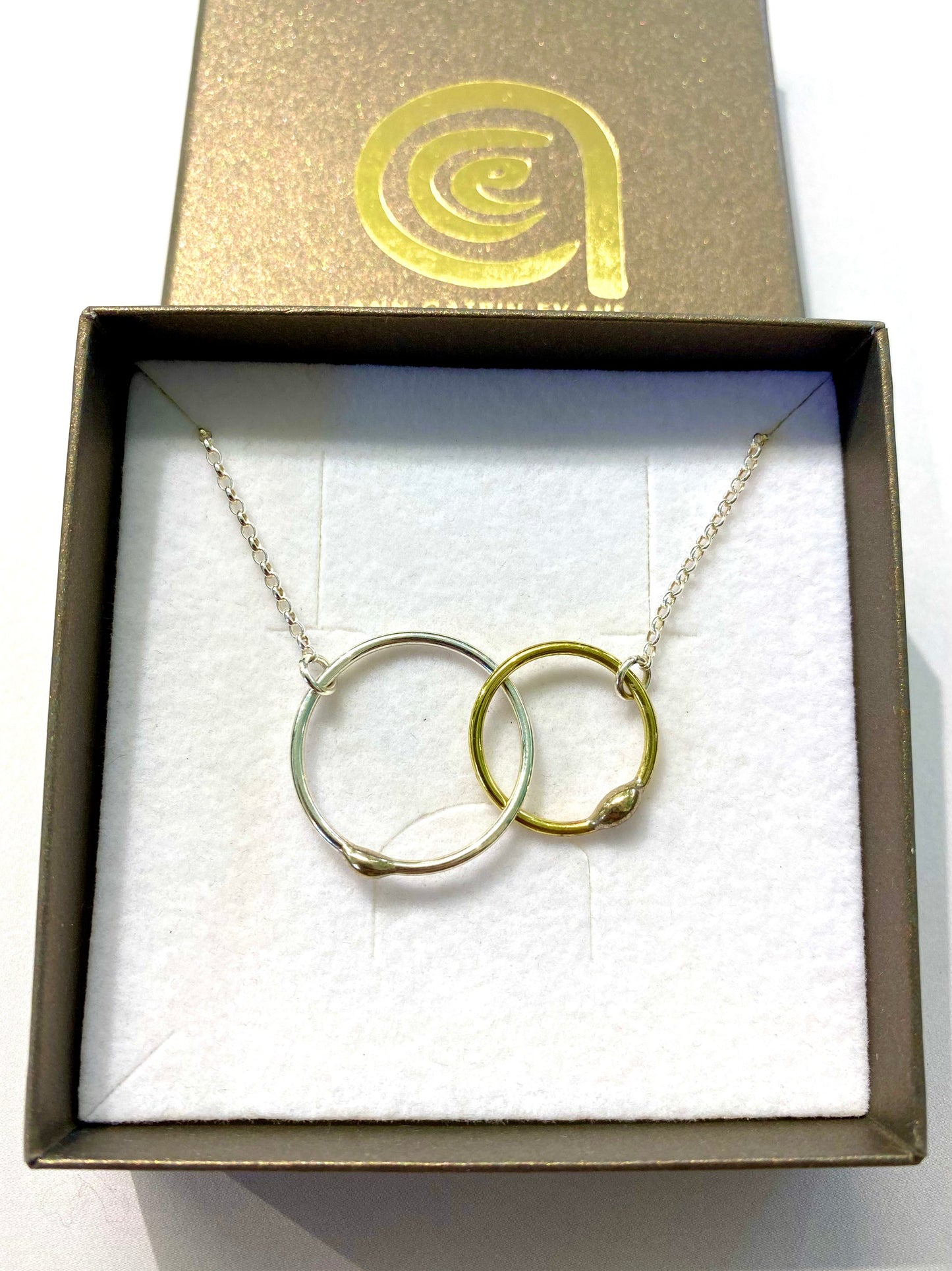 'Gwlith' Couple Pendant