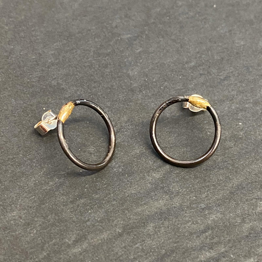 'Gwlith' Circle Stud Earrings