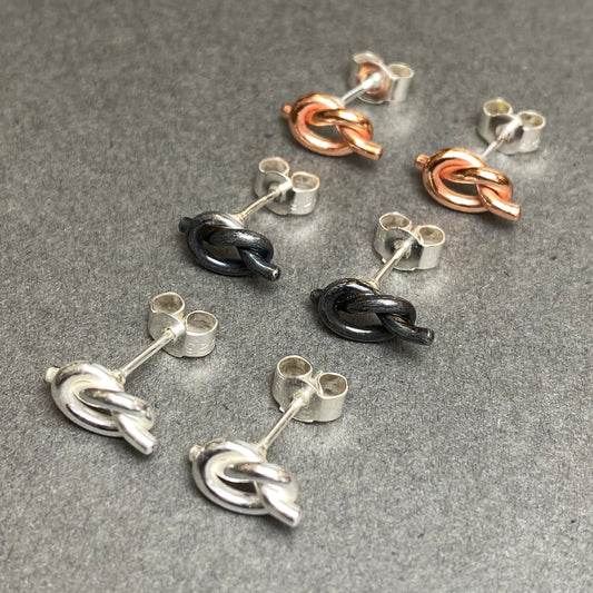 Knot Earrings Studs