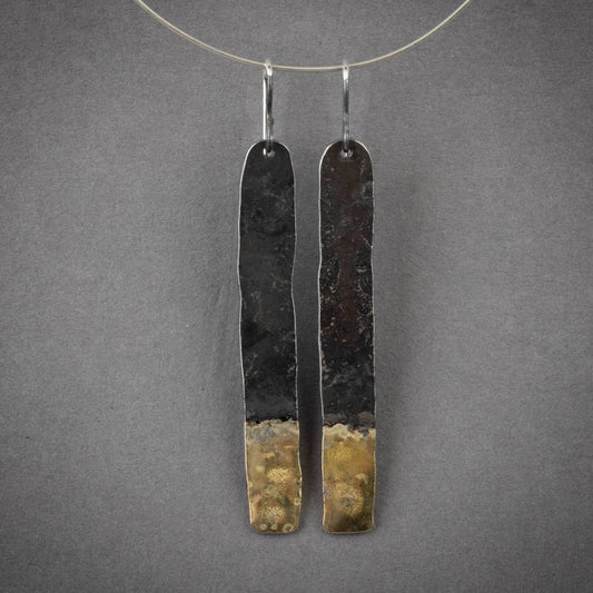 Amrwd Earrings