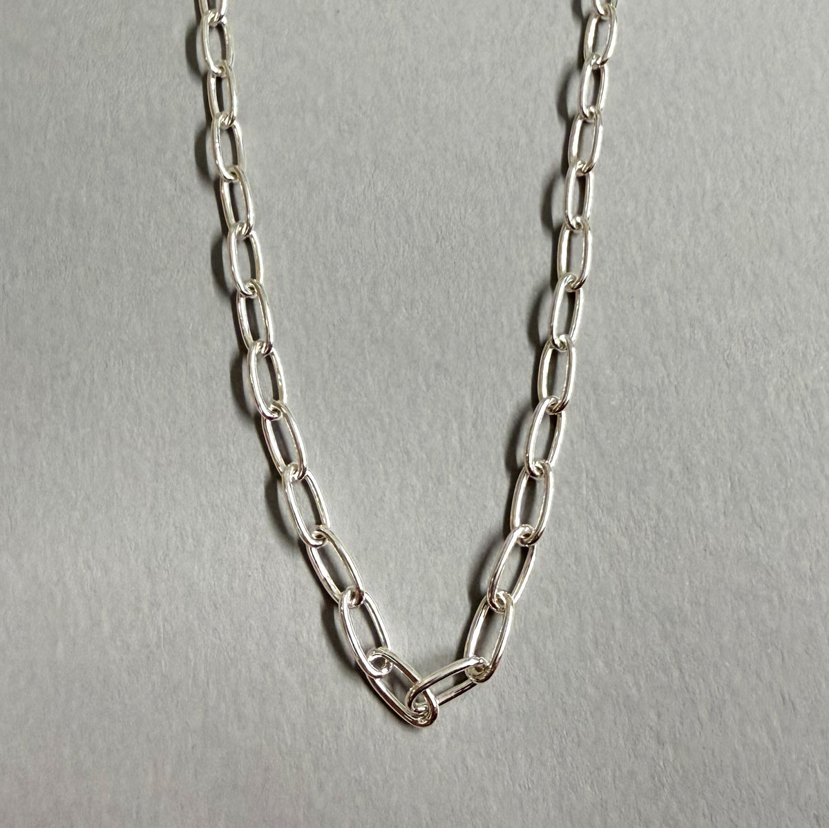 Annwn elegant smallinks paperclip chain