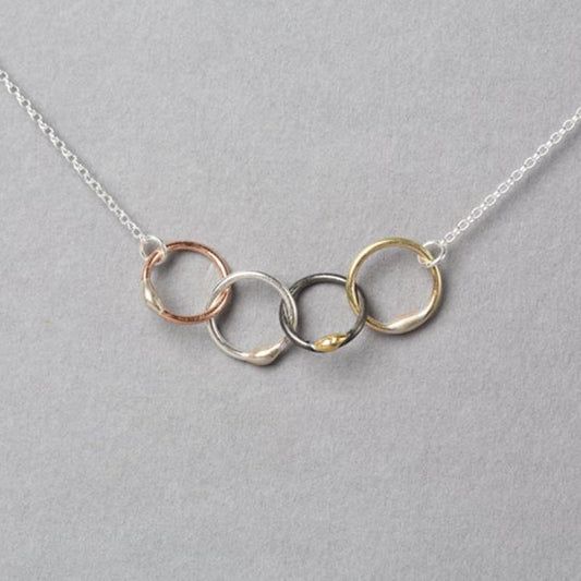 'Gwlith' Family Necklace 4 rings